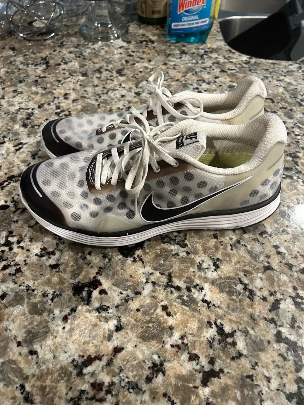 Nike Lunar swift 2 Lightweight Running Shoes -polka dot size 9.5 men’s